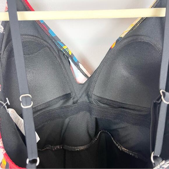 Time and Tru One Piece Swimsuit Woman’s size L Multicolor Floral and Black - Picture 8 of 10